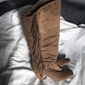 ONLY WORN ONCE REPORT FRINGE BOOTS